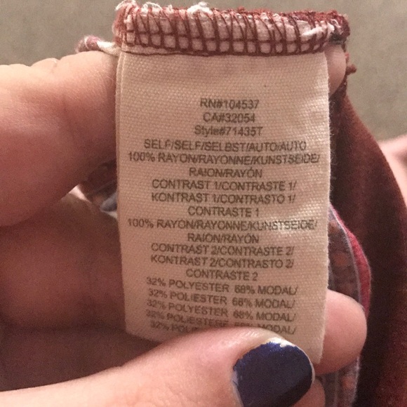 Tiny Boho Side Slit Blouse - Picture 8 of 8